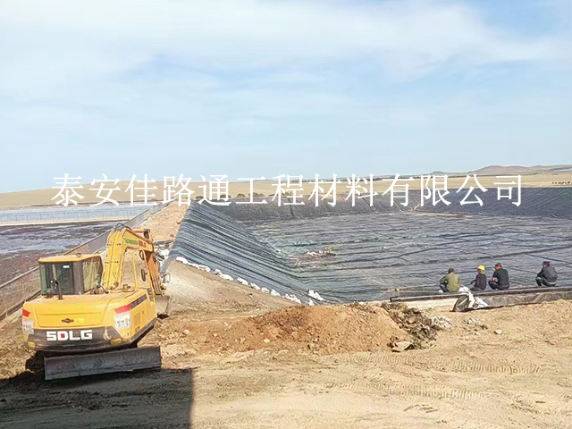 魚塘防滲土工膜外層損壞該如何應對? 魚塘防滲土工膜外層損壞該如何應對?