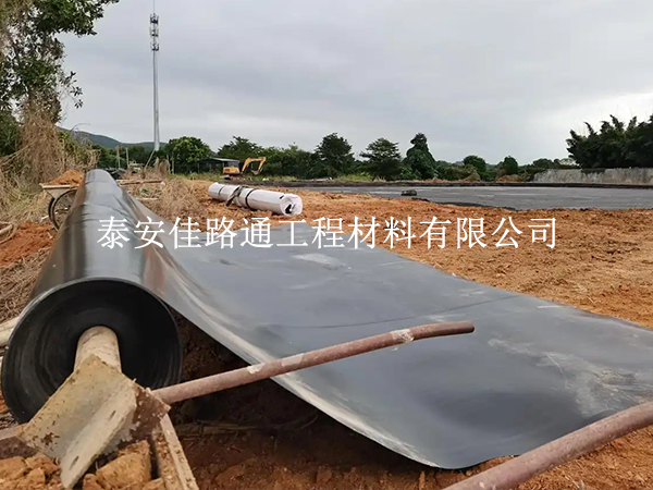 垃圾填埋場(chǎng)防滲膜維護(hù)技巧:專業(yè)操作與實(shí)用指南 垃圾填埋場(chǎng)防滲膜維護(hù)技巧:專業(yè)操作與實(shí)用指南